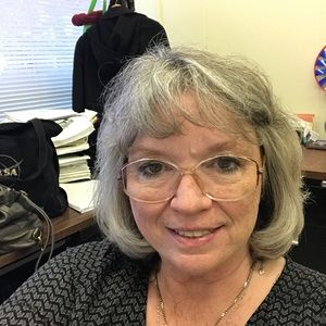 Meet your Posher, Delores